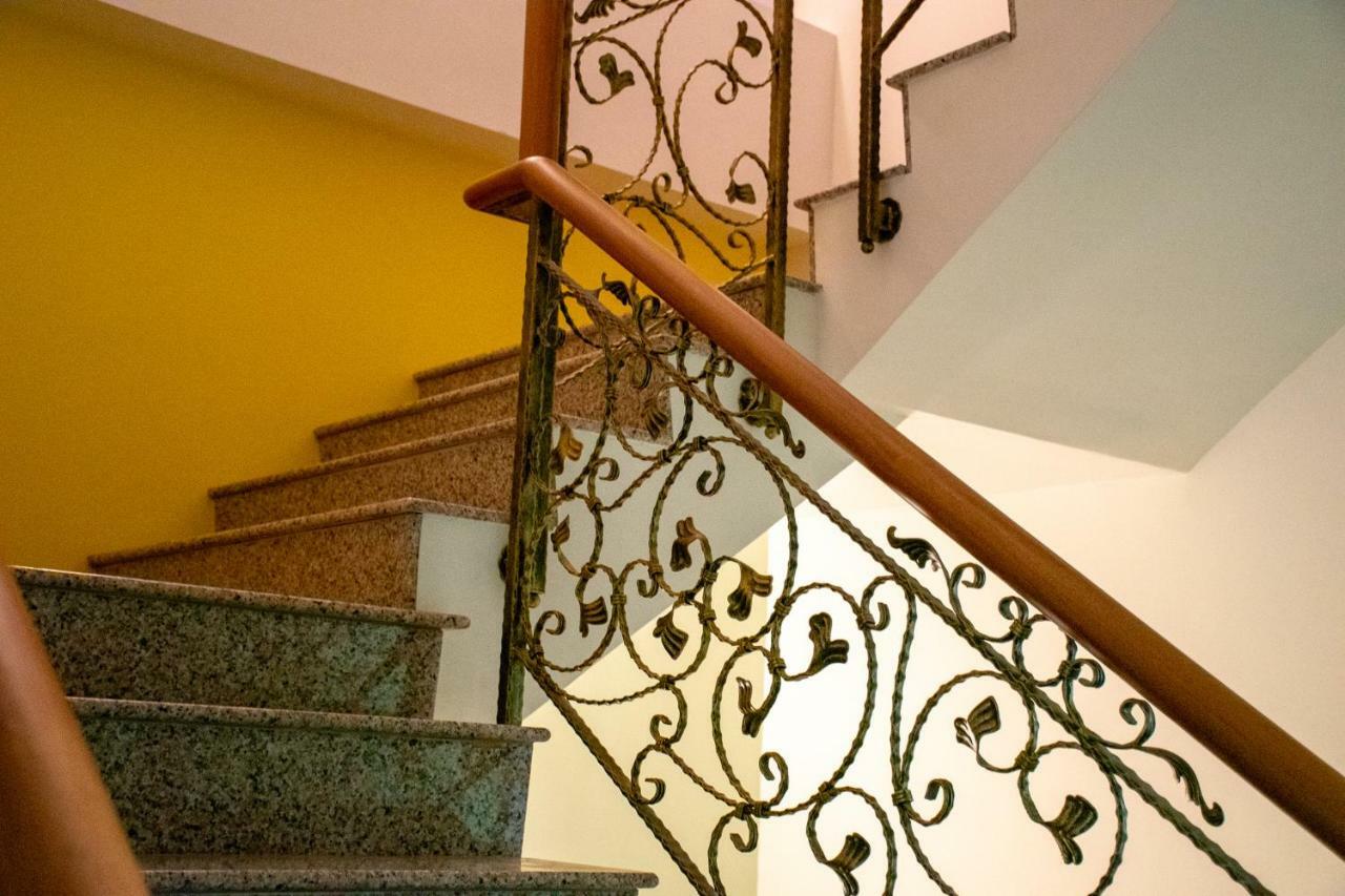 123 Hall Уцзє Екстер'єр фото
